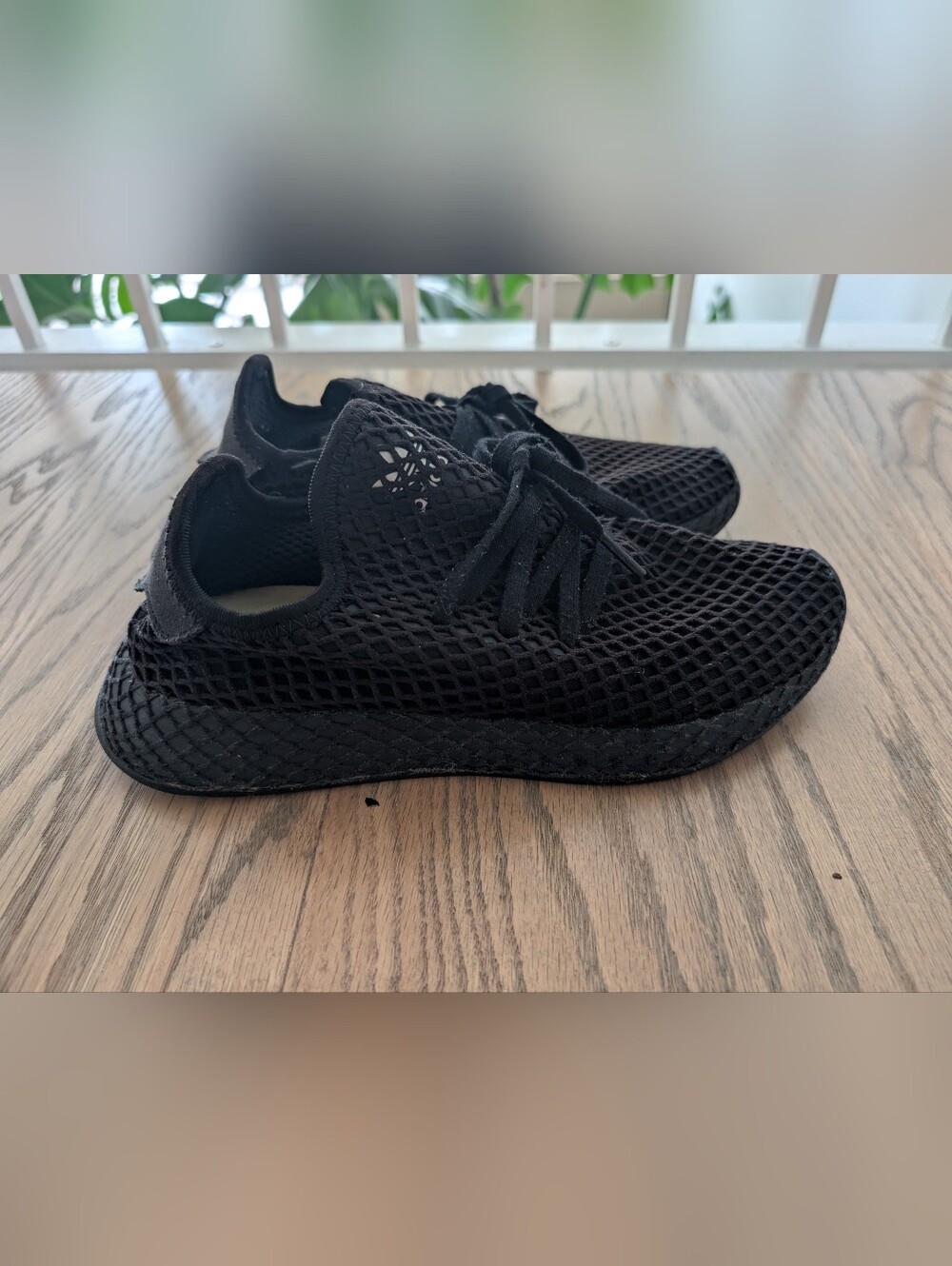 adidas Deerupt Runner 5.5Y